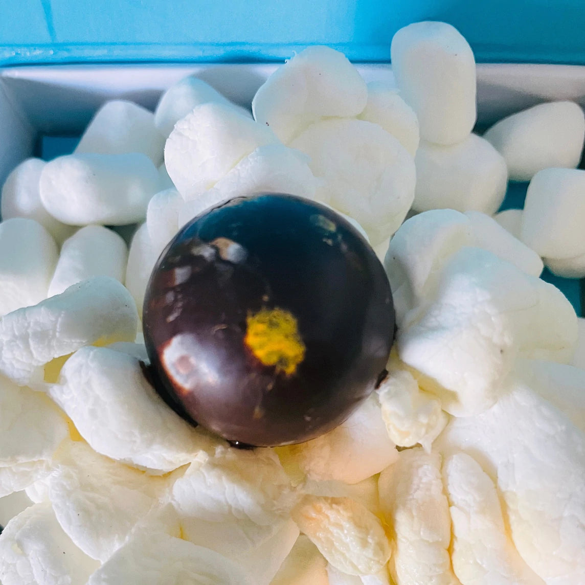 Toasted Marshmallow Bonbon